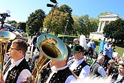 Standkonzert der Oktoberfestkapellen vor der Bavaria am 29.09.2019 (©Foto: Martin Schmitz)